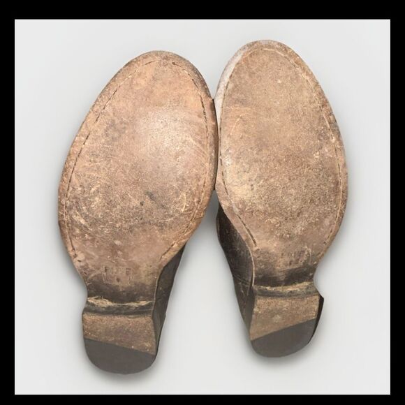 Frye Boots Womens Melissa Button Chocolate  Glazed Distressed Leather Size 6.5R - Picture 11 of 12